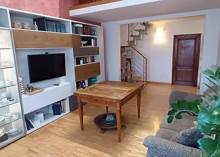 Charming Flat In Florence